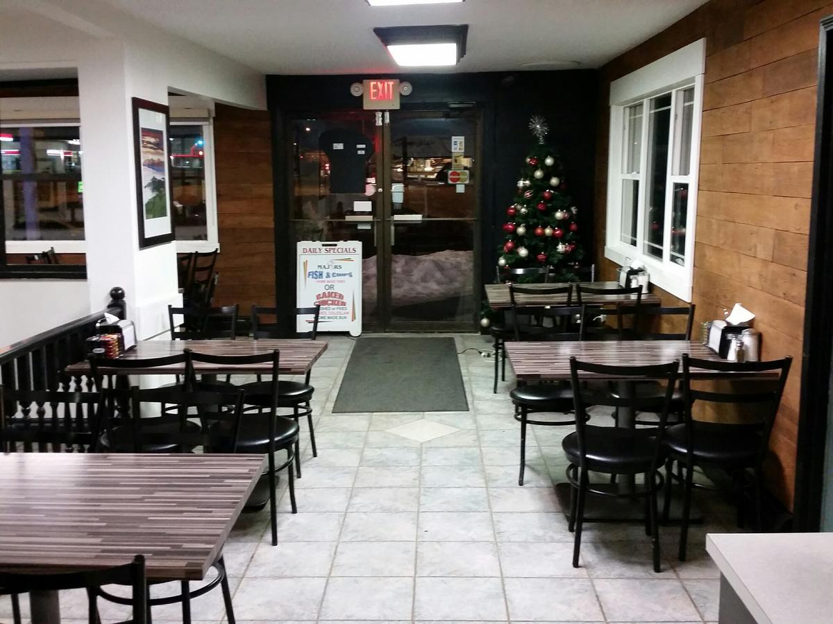 Wild Rose Country Inn Grande Prairie Exterior foto